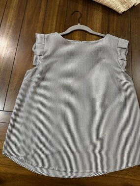 Monteau Black & White Striped Sleeveless Top size L excellent condition